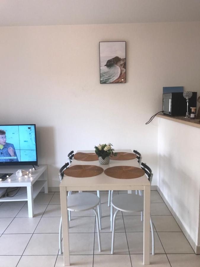 Appartement Entier T2 Avec Piscine Paradis Entierement Meuble Proche Metro Toulouse Exteriör bild